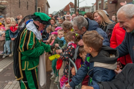 2024-11-16 Intocht Sint 271